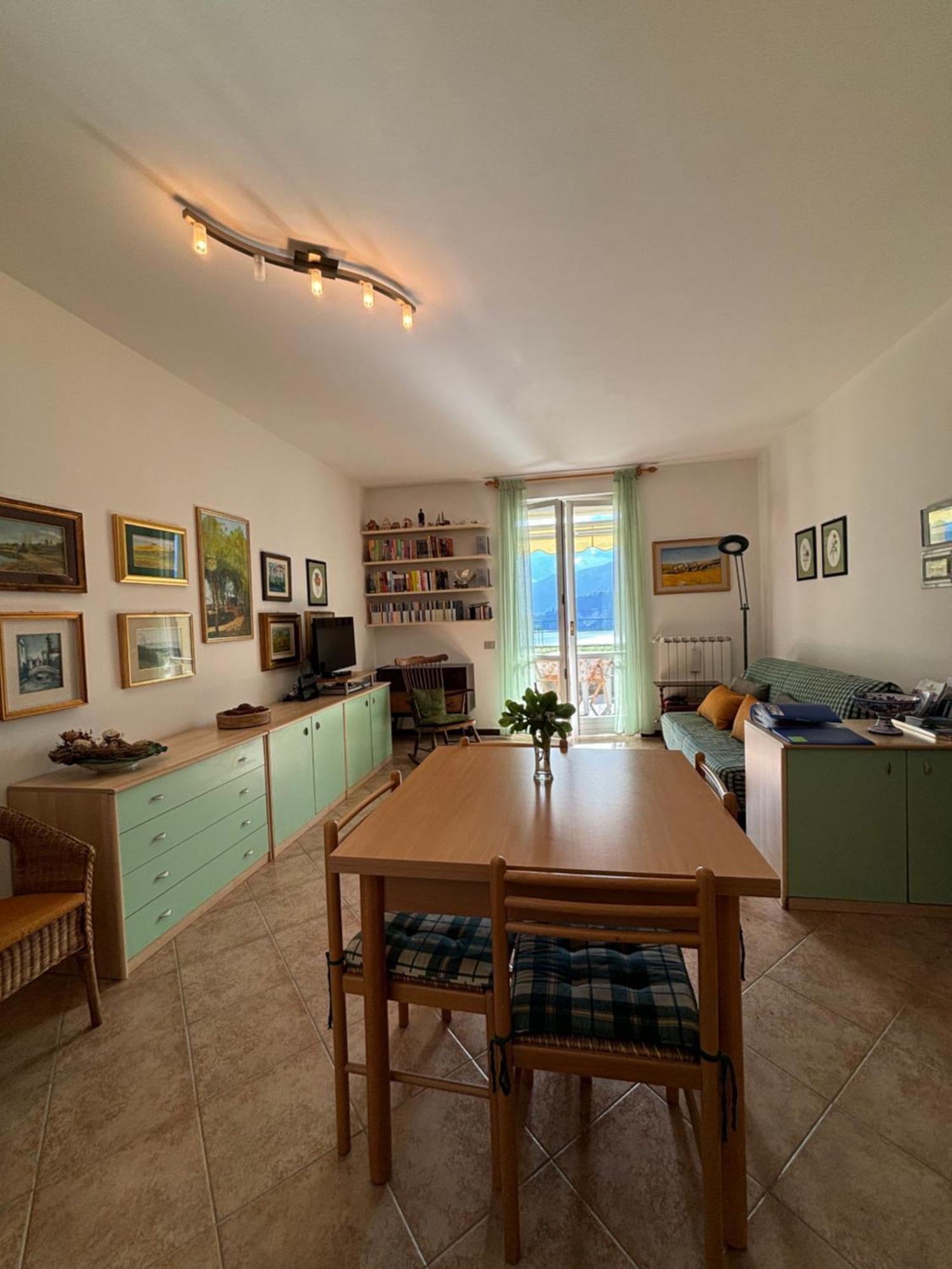 Ortensia Lake Como - Perfect For Couple And Pets Varenna Bagian luar foto