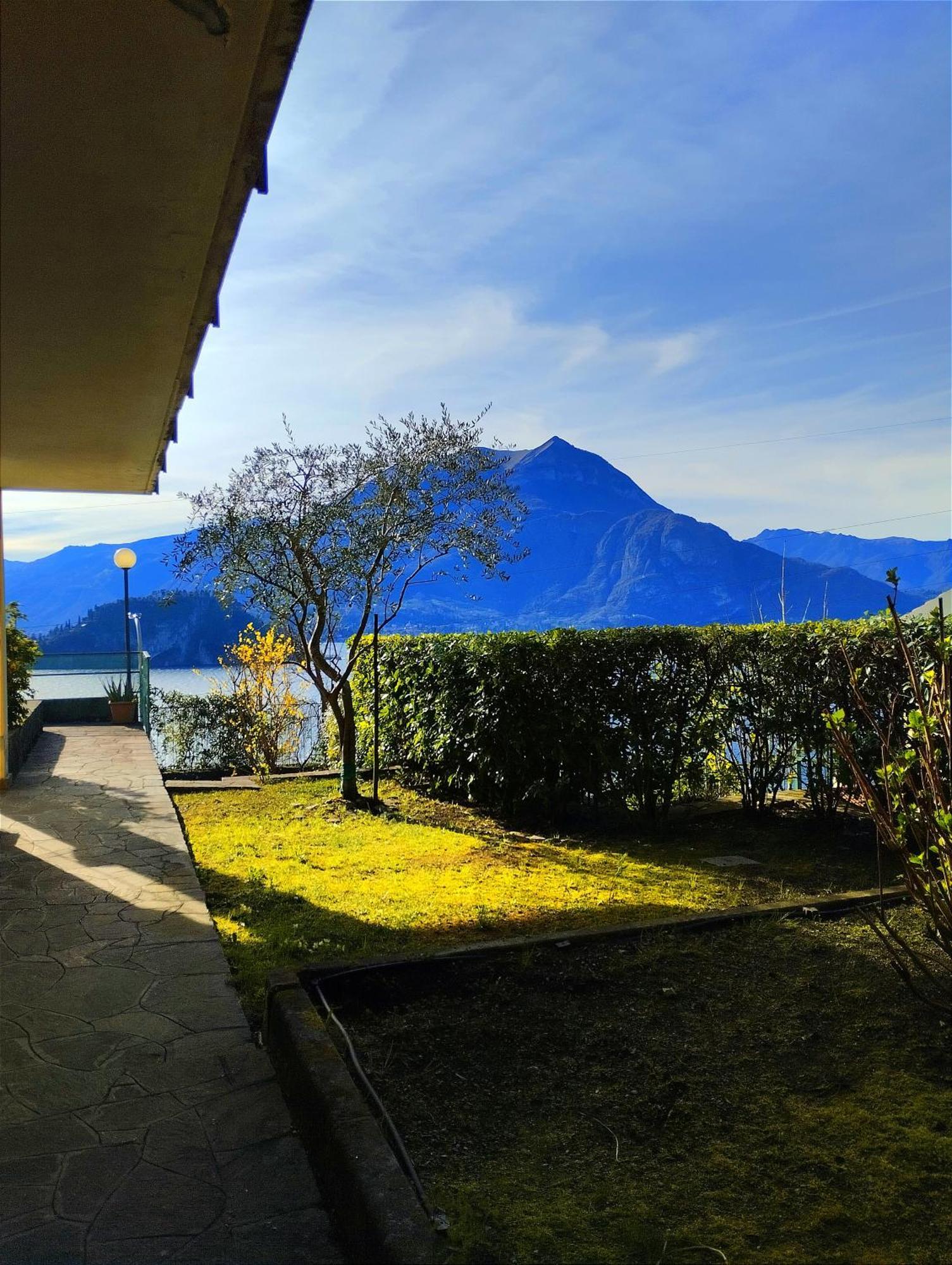 Ortensia Lake Como - Perfect For Couple And Pets Varenna Ruang foto